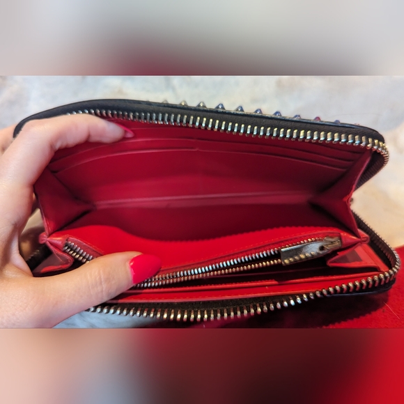 Christian Louboutin Black Leather Spike Wallet with Multicolor Spikes Zip! - Picture 4 of 10